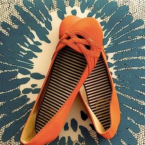 New! fun retro flats!